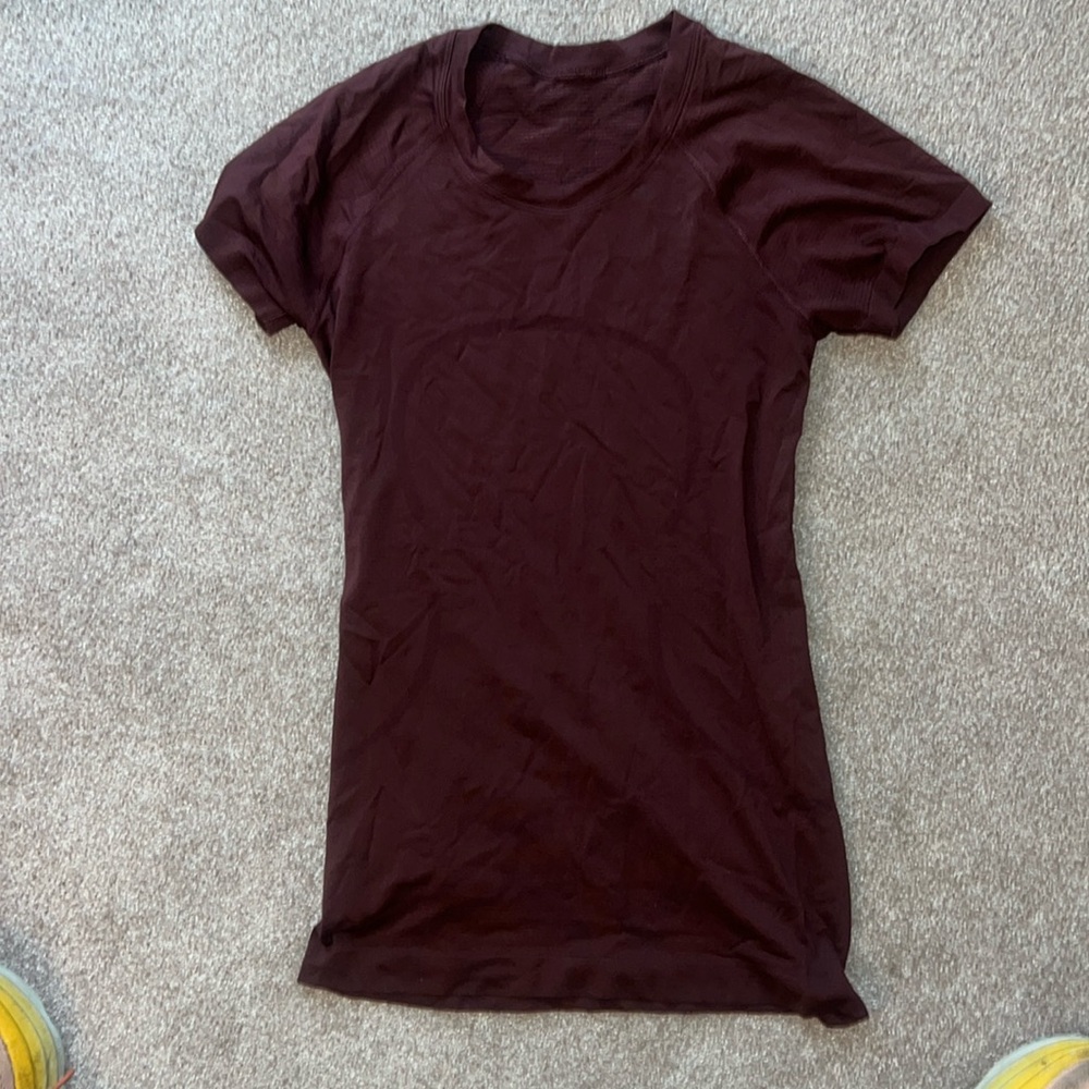 Lululemon Swiftly Tech short sleeve shirt
